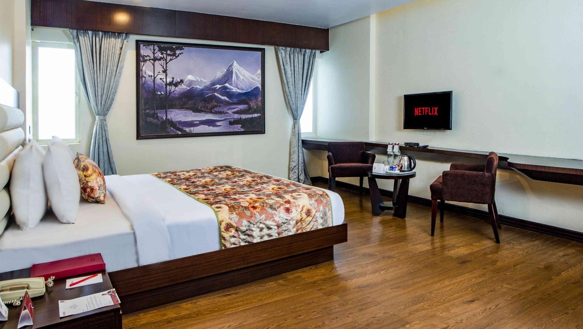 Summit Montana Suites & Spa At Mall Darjeeling  Ngoại thất bức ảnh